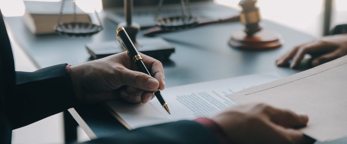 Le dépôt légal et le dépôt probatoire